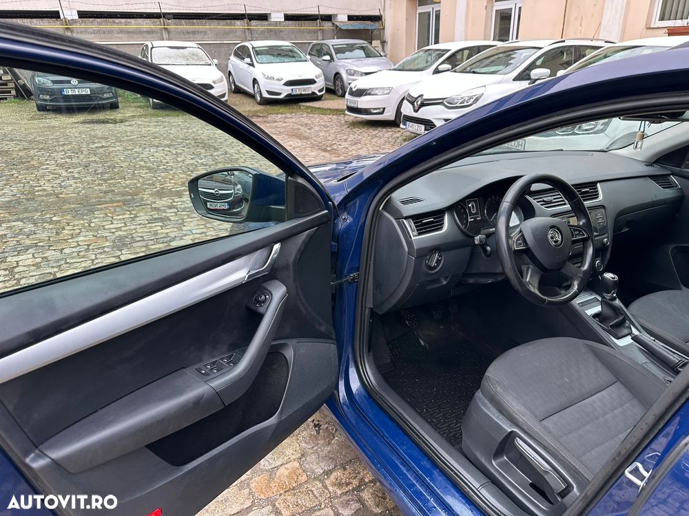 Skoda Octavia 1.6 TDI Ambition - 14