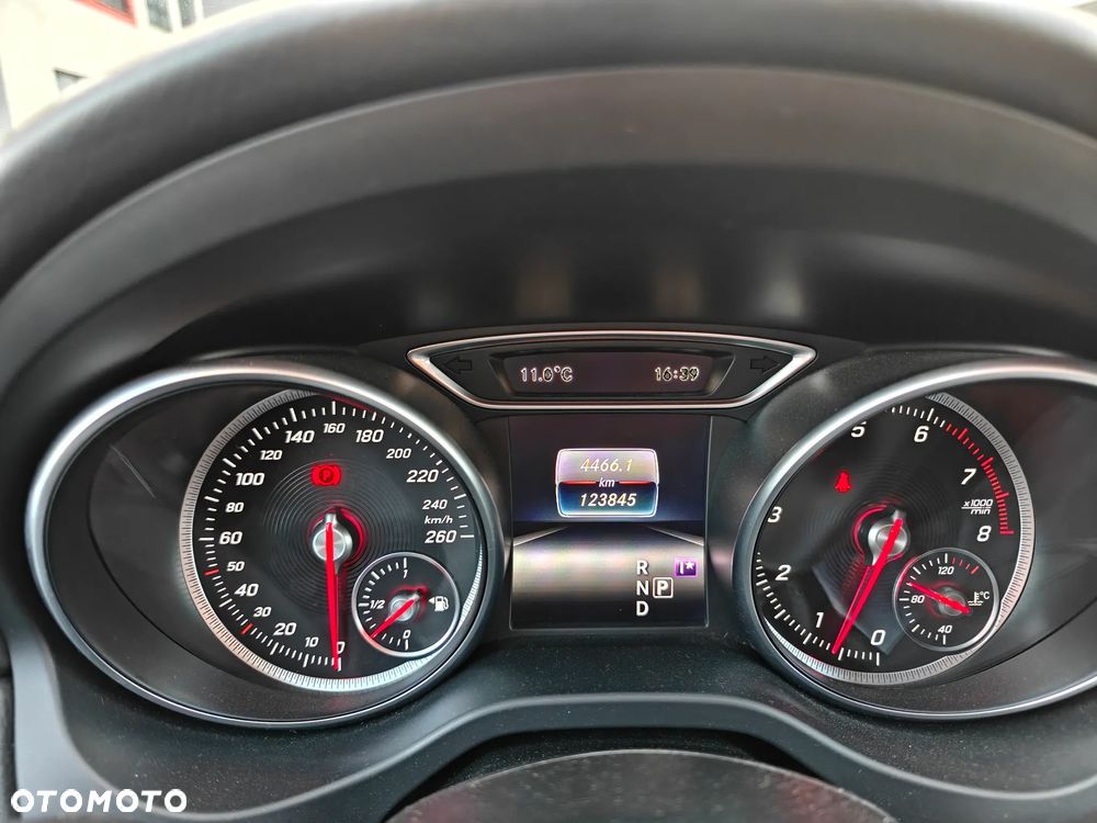 Mercedes-Benz CLA - 6