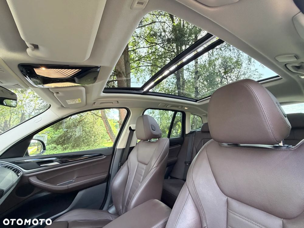 BMW X3 xDrive20d xLine - 17