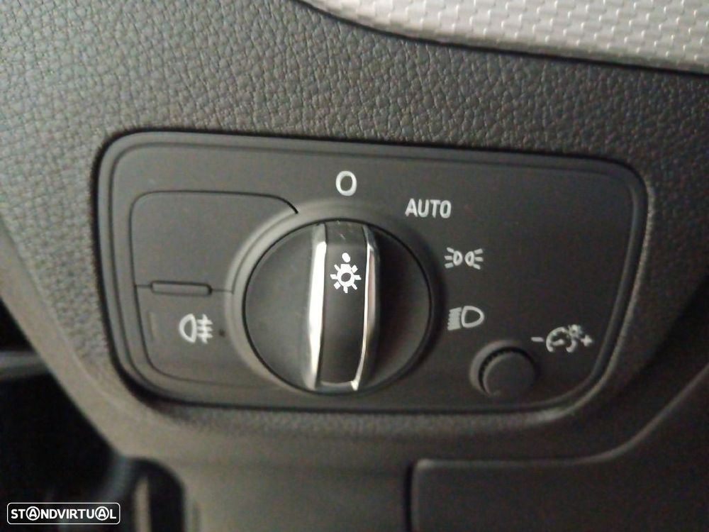 Audi Q2 30 TFSI Advanced - 14