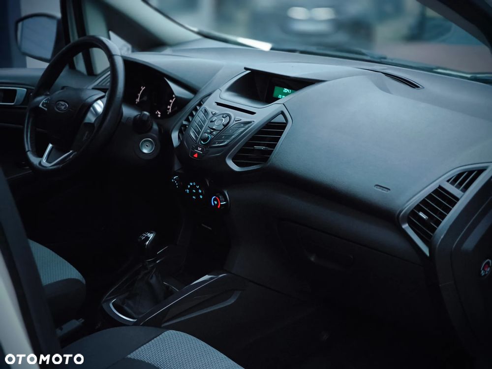 Ford EcoSport 1.0 EcoBoost TREND - 12