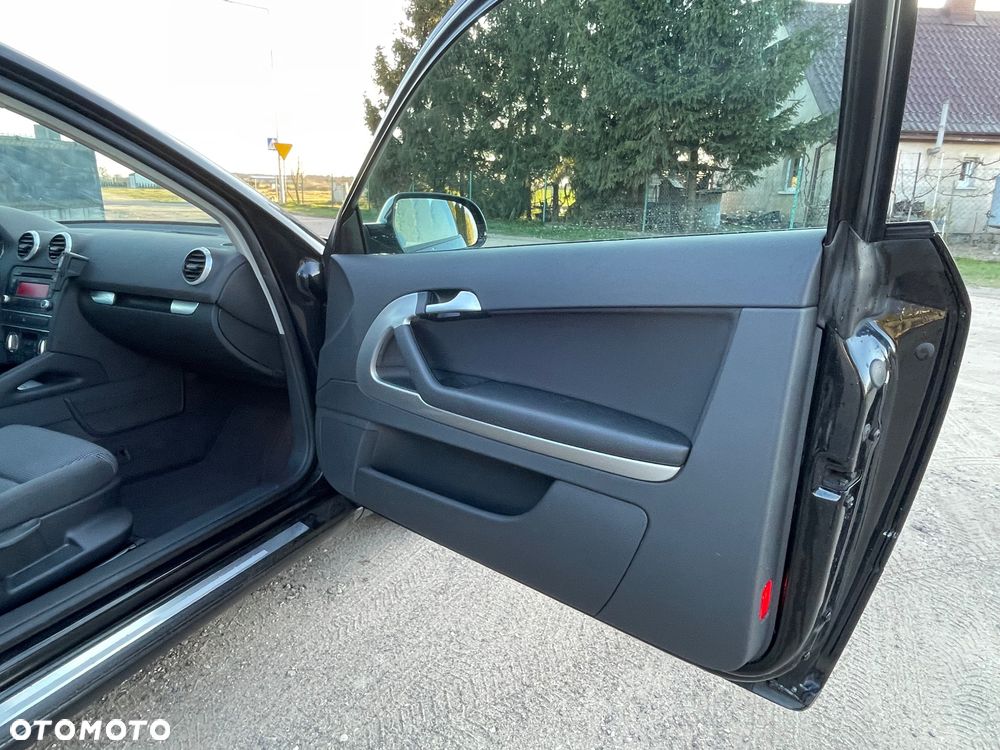 Audi A3 3-drzwiowe 2.0 TDI Ambition - 14