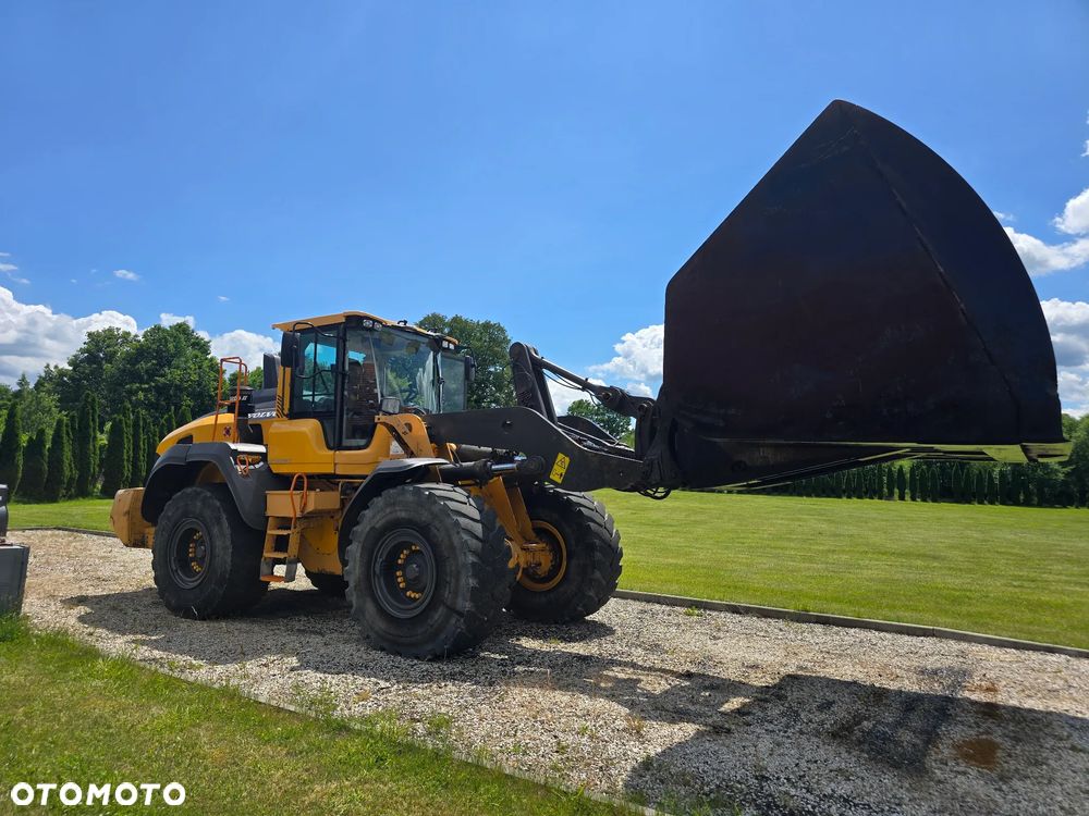 Volvo L120H - 22