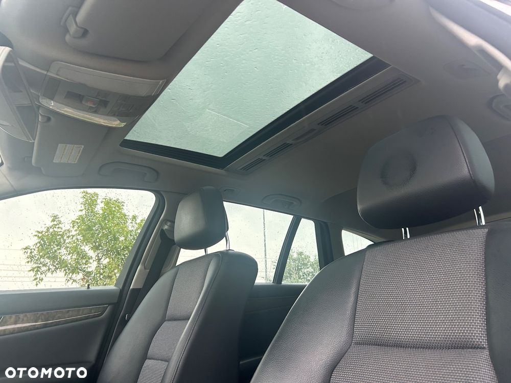 Mercedes-Benz Klasa C 220 CDI DPF Automatik BlueEFFICIENCY Avantgarde - 15