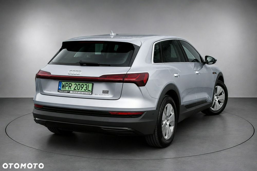 Audi e-tron 50 Quattro - 4
