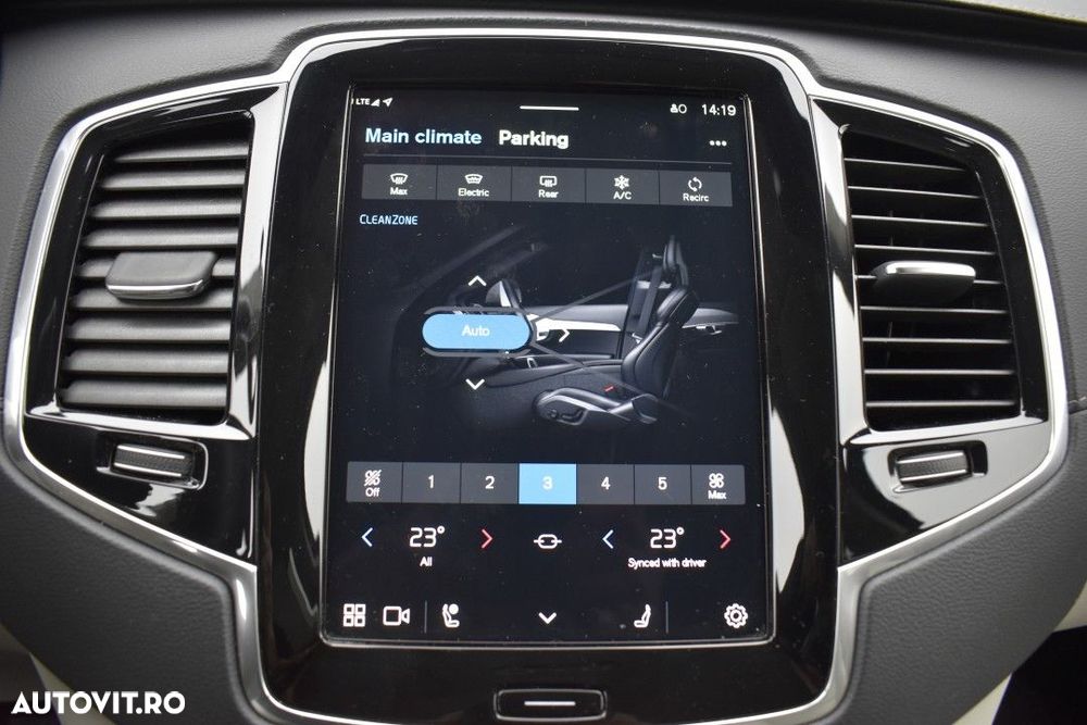 Volvo XC 90 - 28