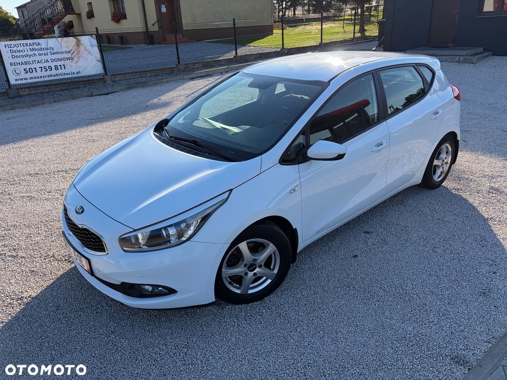 Kia Ceed 1.4 CVVT - 2