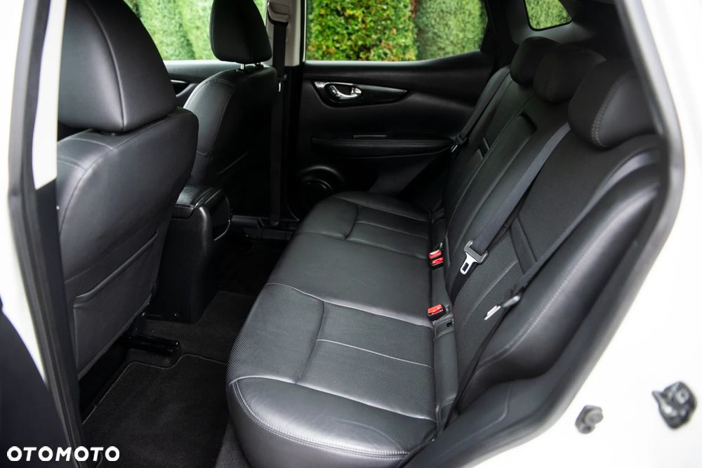 Nissan Qashqai 1.6 DIG-T Tekna - 30