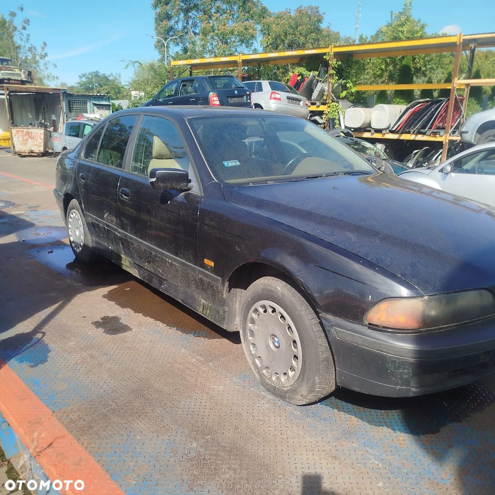 BMW E39 na części - 2