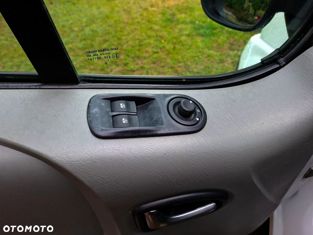 Renault Trafic L2H1 - 17