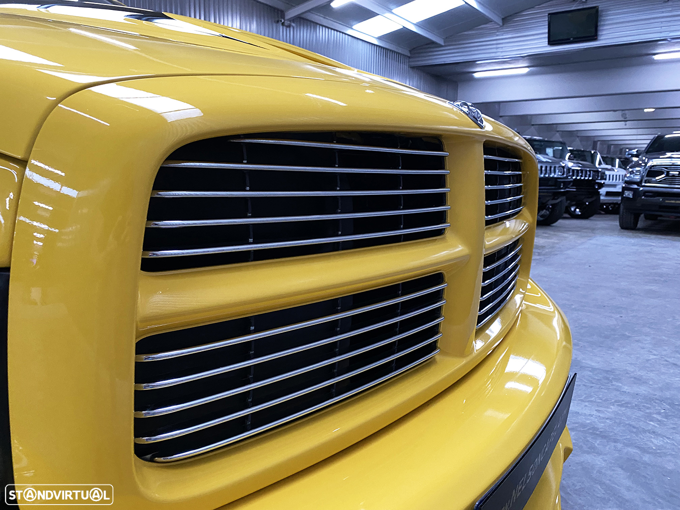 Dodge RAM SRT-10 Viper 8.3L V10 Yellow Fever Quadcab - 57