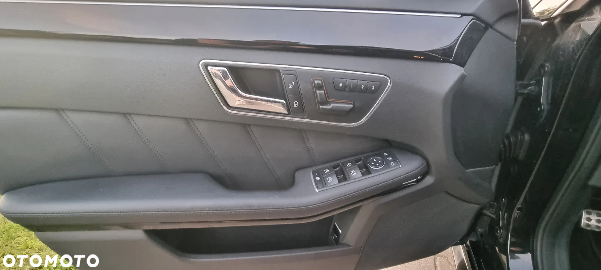 Mercedes-Benz Klasa E 350 CDI 4-Matic BlueEff Avantgarde - 28