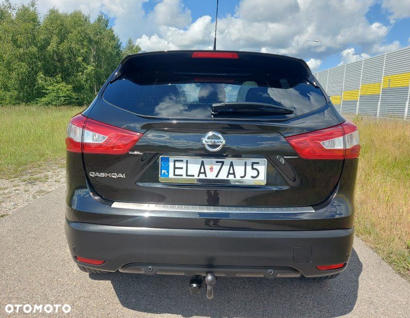 Nissan Qashqai 1.6 dCi 4 x 4 DPF tekna - 23
