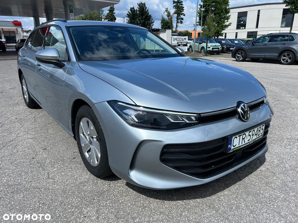 Volkswagen Passat - 2