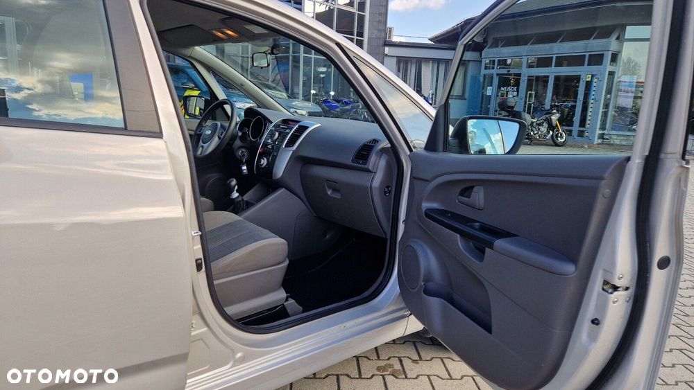 Kia Venga 1.4 M - 17