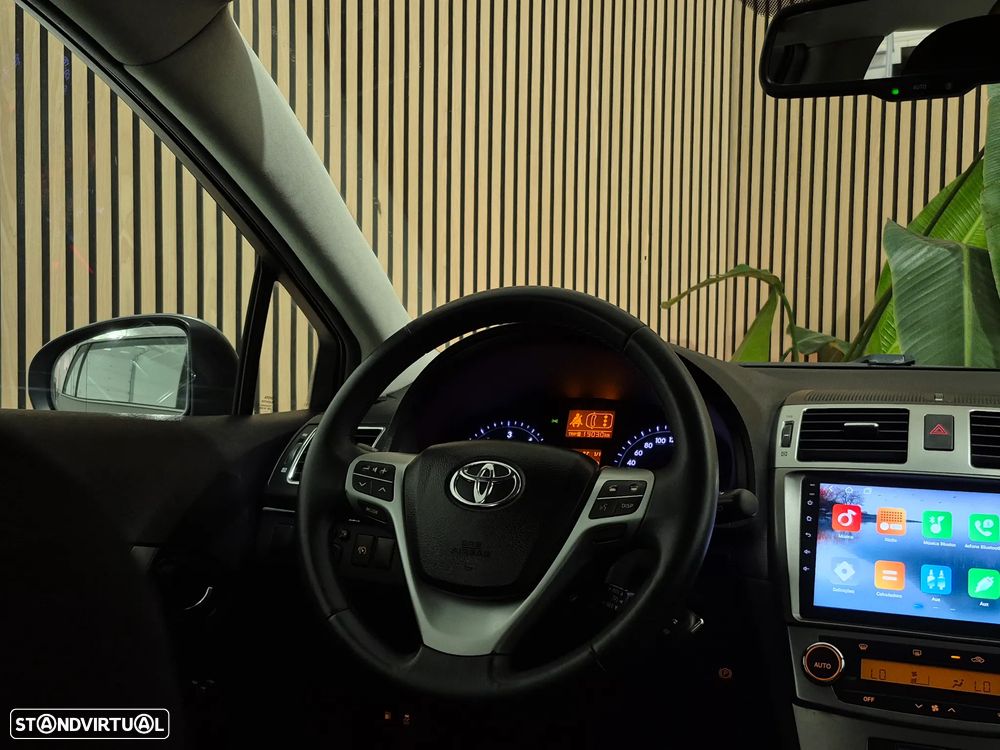 Toyota Avensis SW 2.0 D-4D Exclusive - 12