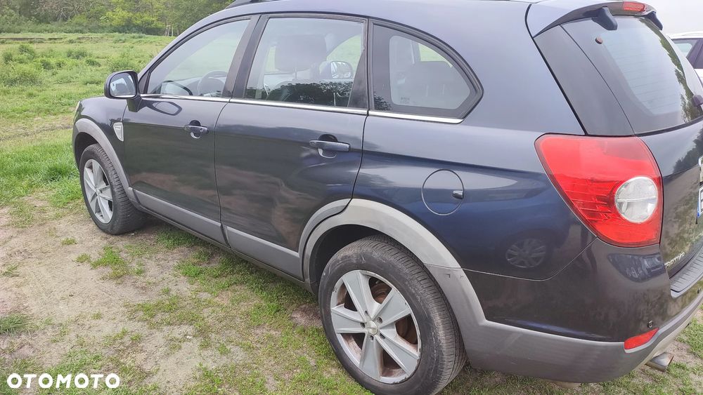 Chevrolet Captiva 2.4 4WD 7 Sitzer LT - 4