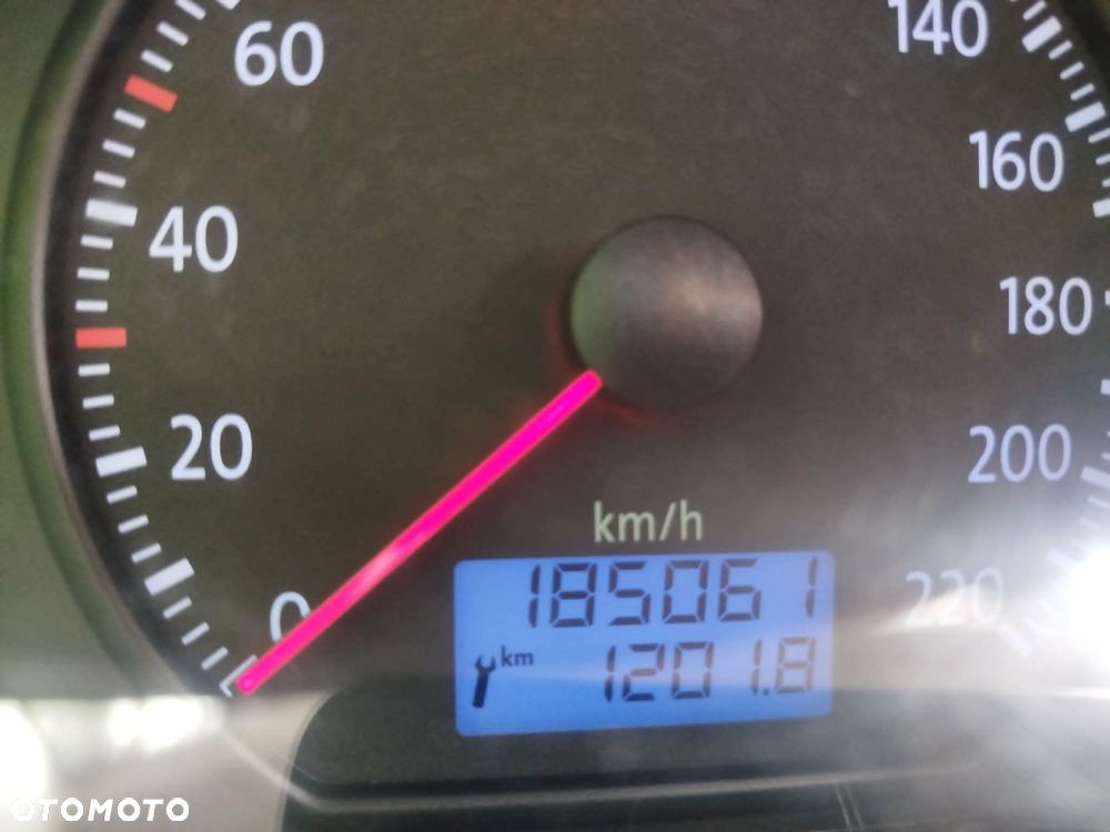 Volkswagen Polo 1.2 Q-Line - 18