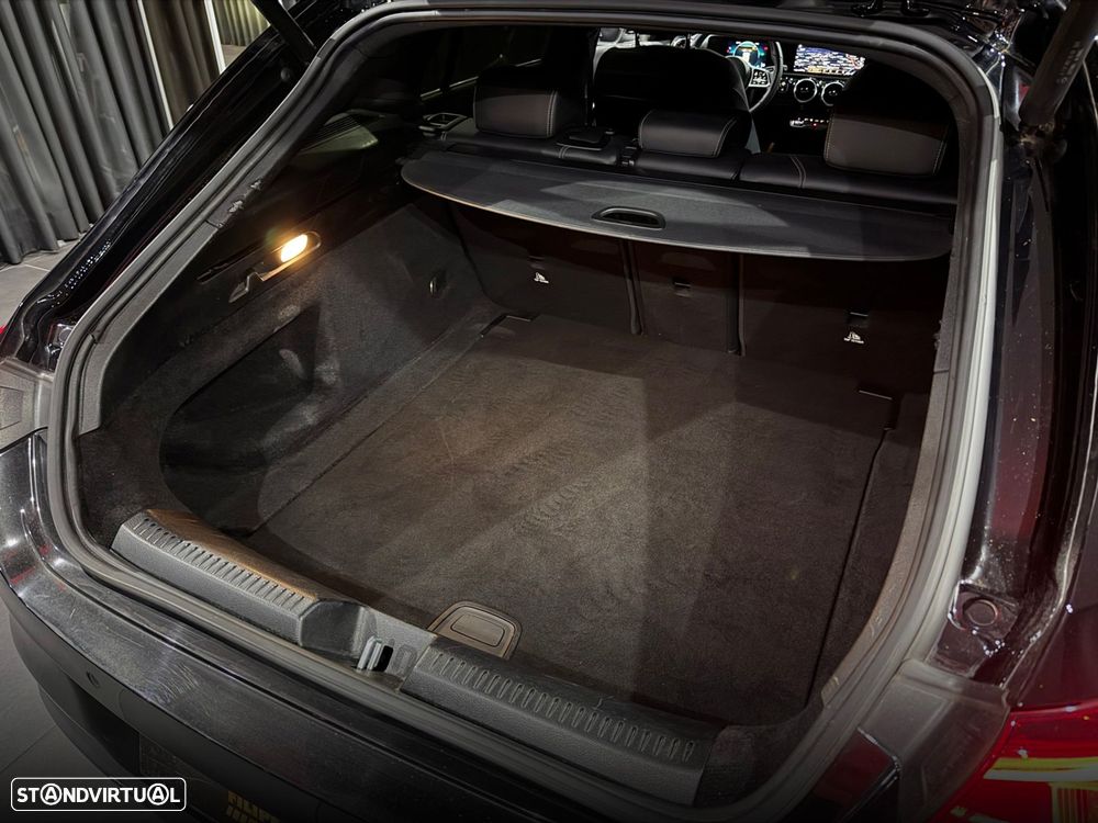 Mercedes-Benz CLA 180 d Shooting Brake Progressive Aut. - 36