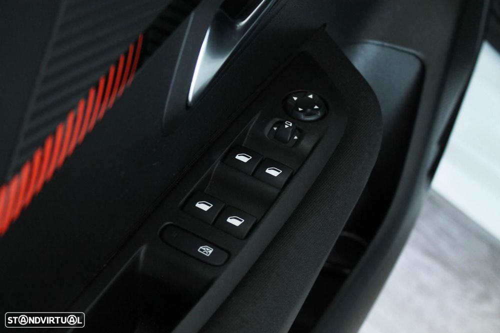 Peugeot 208 1.2 PureTech Active - 26