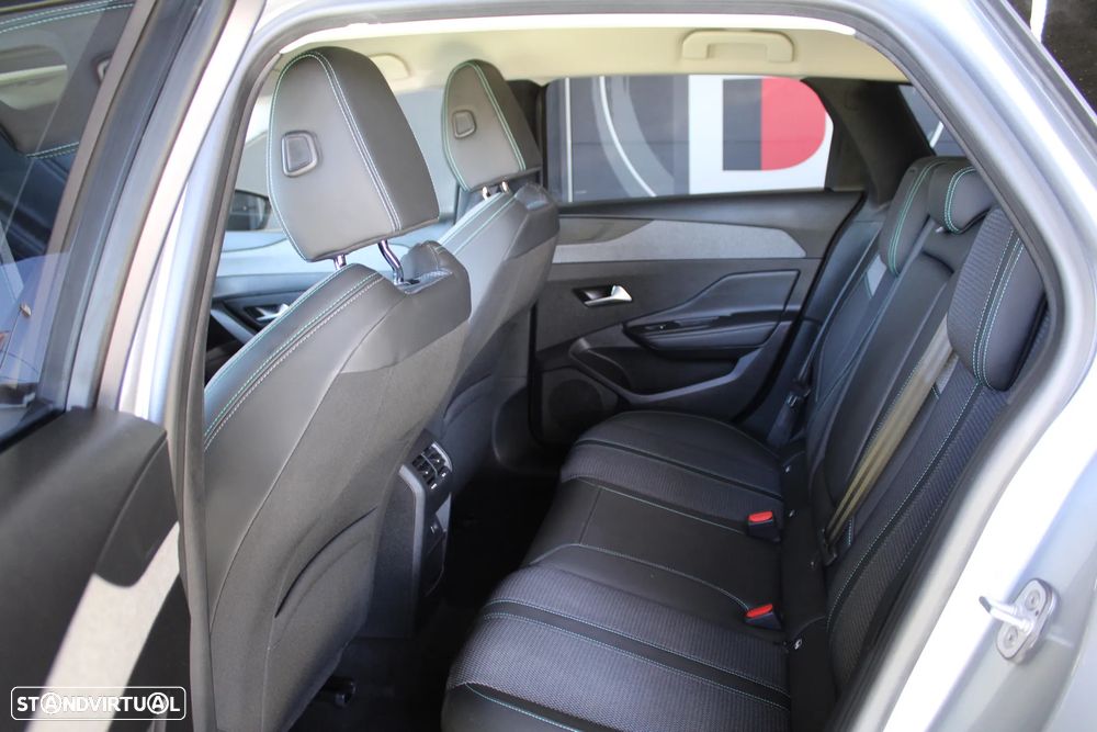 Peugeot 308 PureTech 130 EAT8 Active Pack - 30