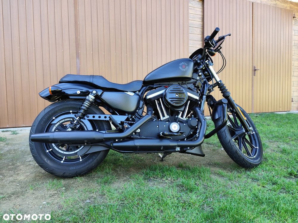 Harley-Davidson Sportster Iron 883 - 9