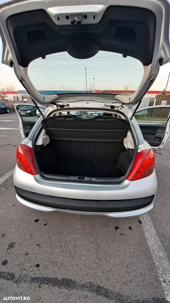 Peugeot 207 1.4E Trendy - 2