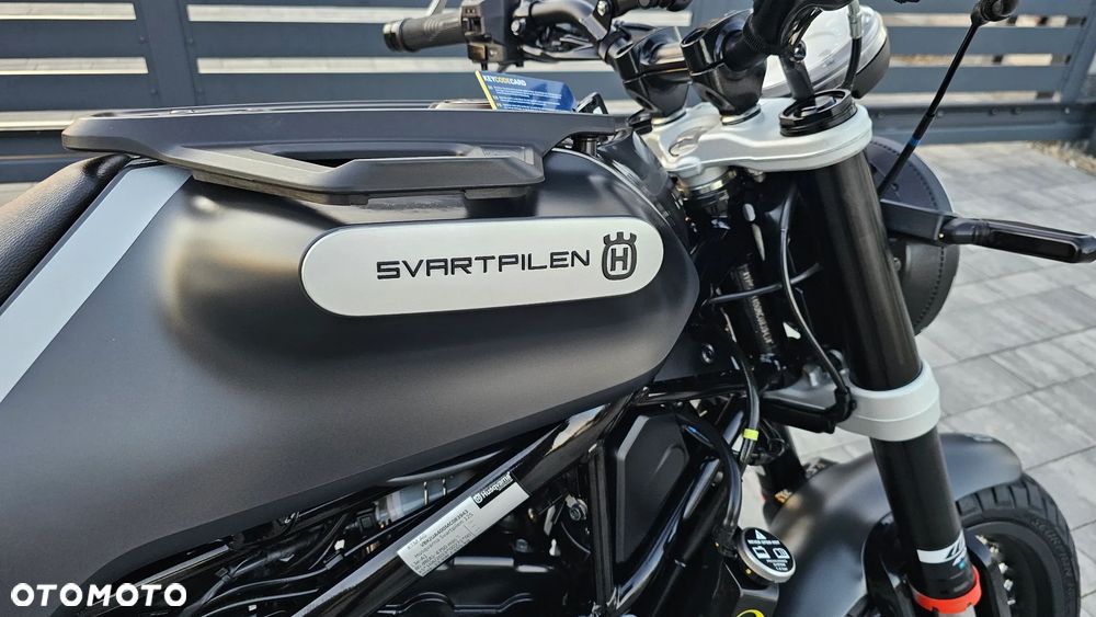 Husqvarna Svartpilen - 9