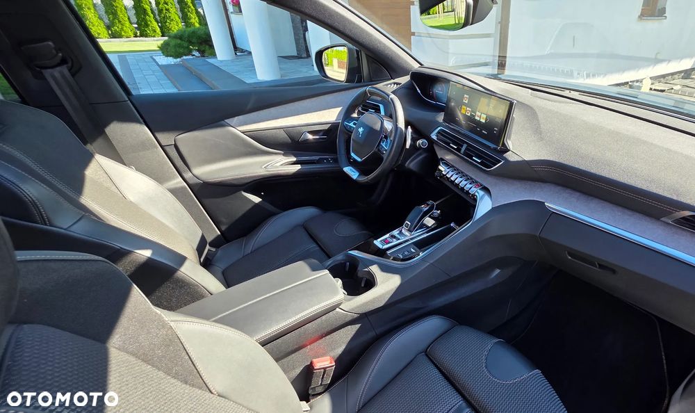 Peugeot 3008 BlueHDi 130 Stop & Start EAT8 GT - 28