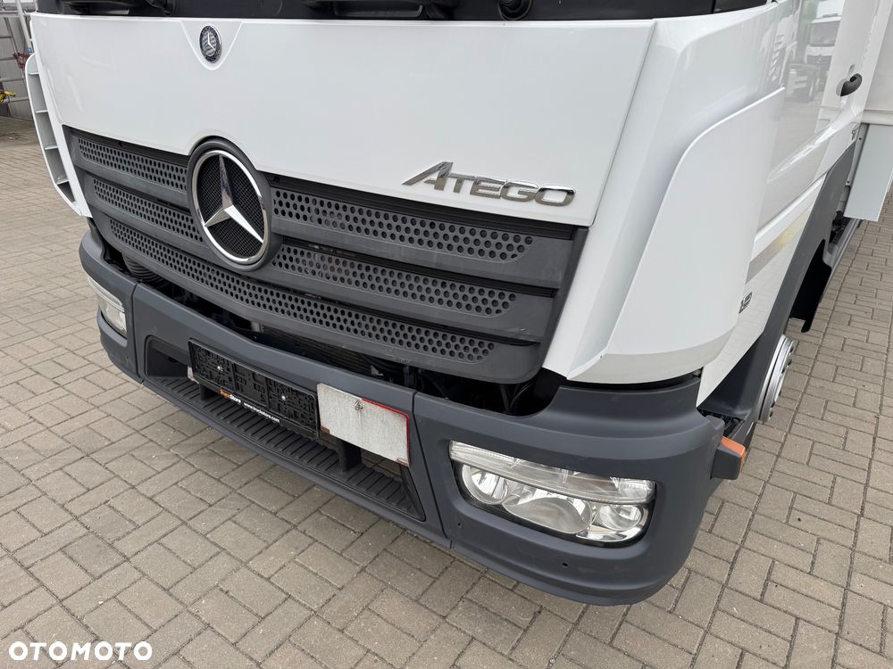 Mercedes-Benz ATEGO - 16