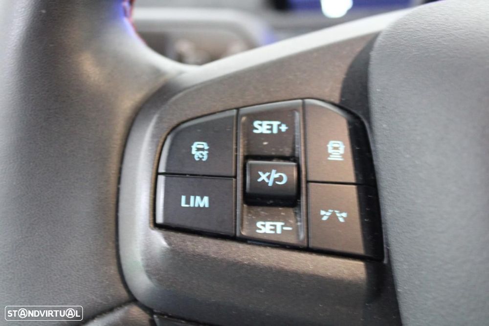 Ford Mustang Mach-E Alargada AWD - 17