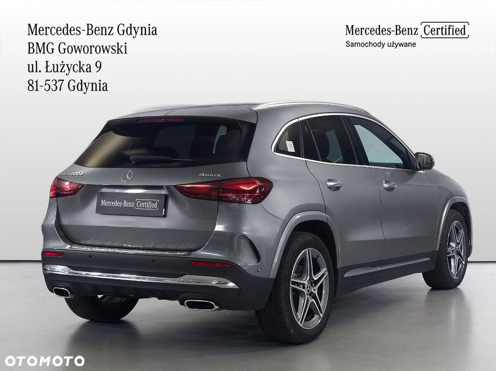 Mercedes-Benz GLA - 6