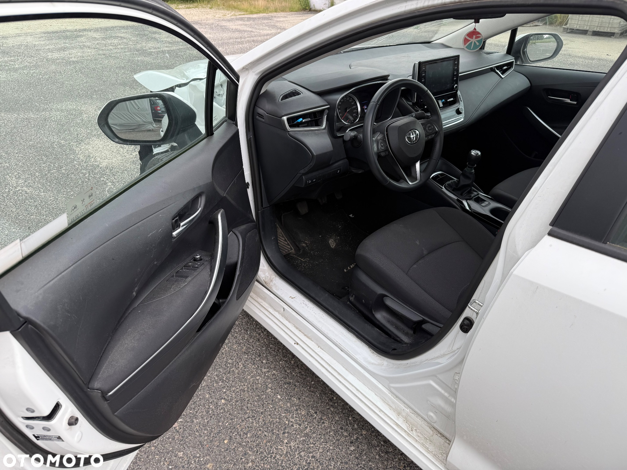 Toyota Corolla 1.5 Comfort - 13