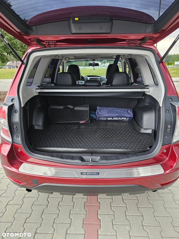 Subaru Forester 2.0D XE 000 Euro5 - 8