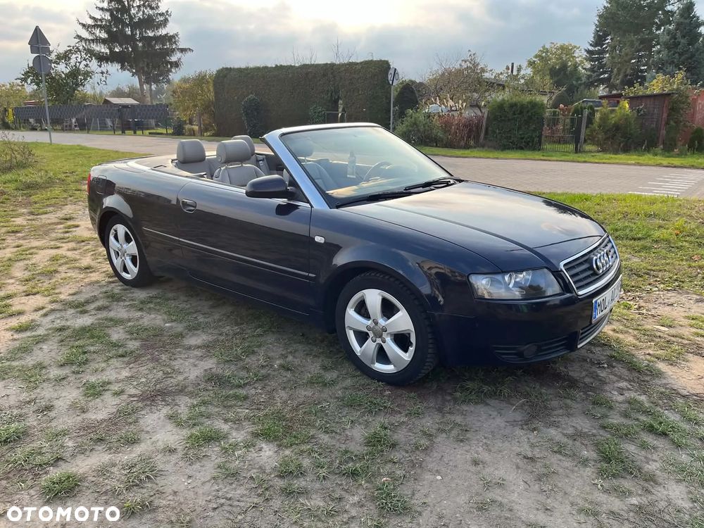 Audi A4 Cabrio - 8