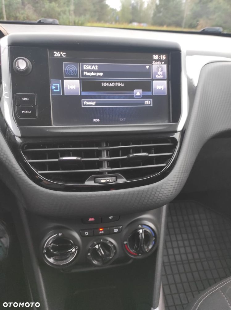 Peugeot 2008 1.6 BlueHDi Active - 12