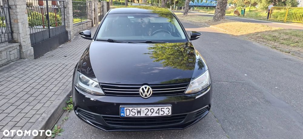 Volkswagen Jetta 1.6 TDI Comfortline - 2