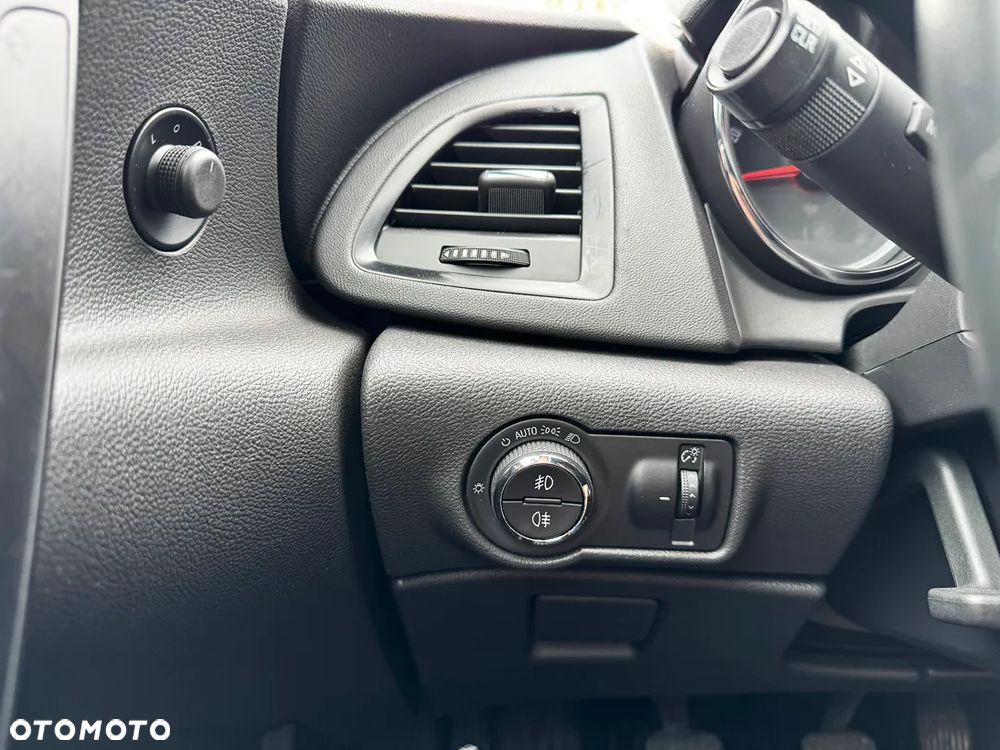 Opel Astra 1.4 Turbo Sports Tourer ecoFLEX Start/Stop Innovation - 24