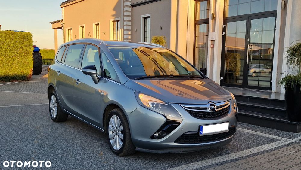Opel Zafira - 1