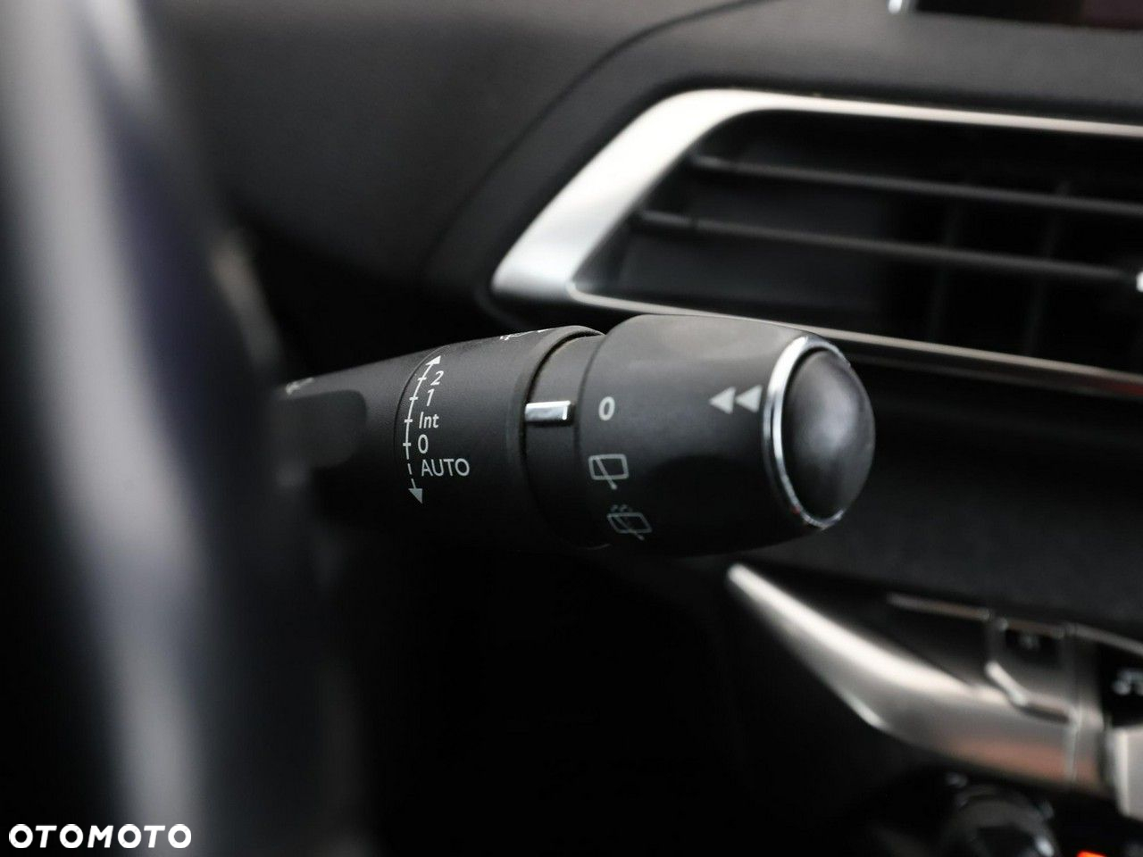 Peugeot 5008 1.5 BlueHDi Allure S&S - 35