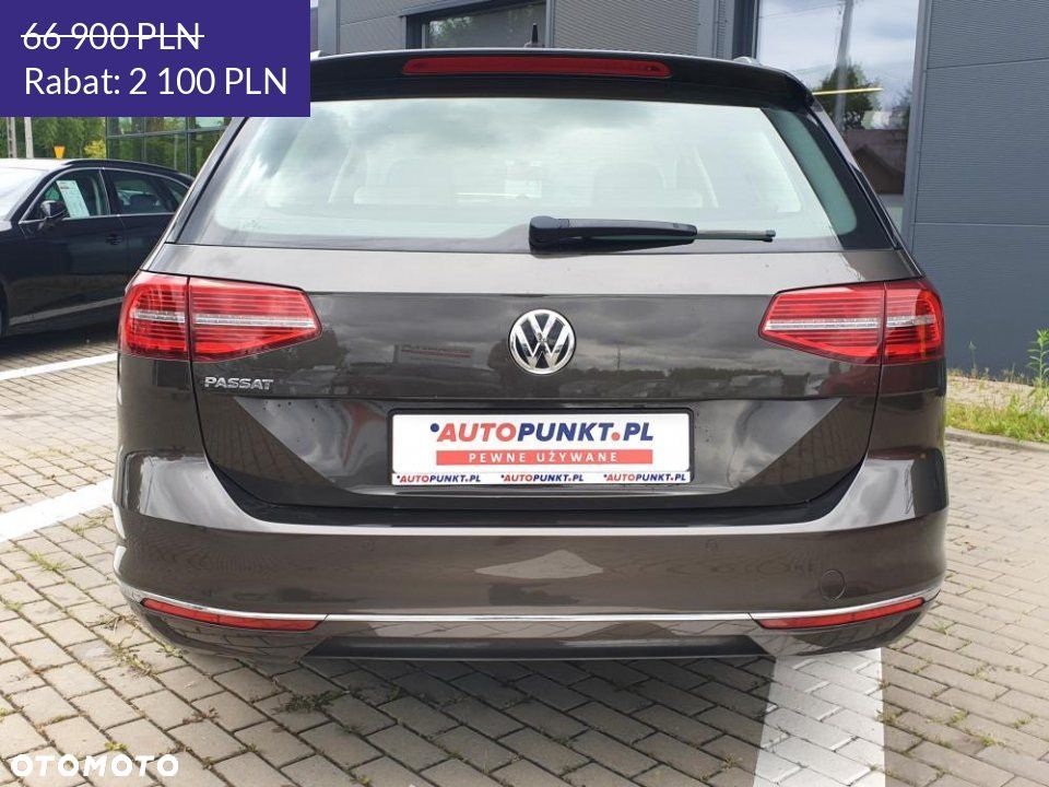 Volkswagen Passat - 4