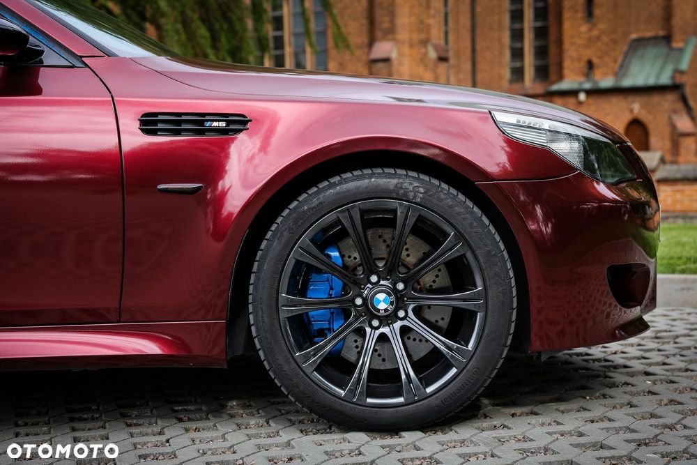 BMW M5 - 12