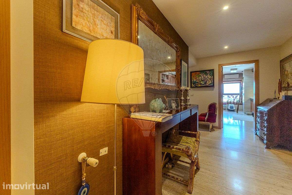 Apartamento T2 para arrendamento - Grande imagem: 4/50
