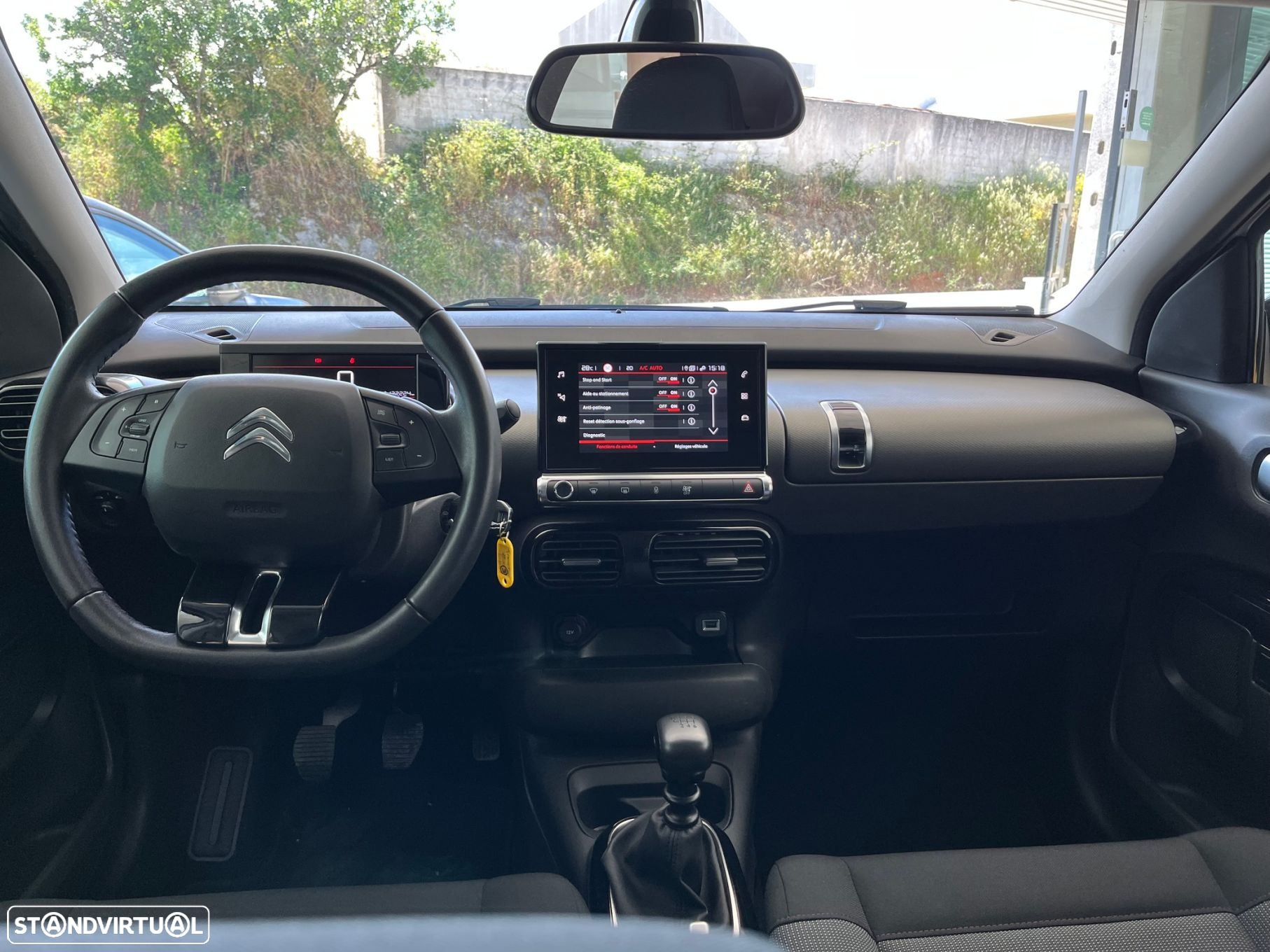 Citroën C4 Cactus 1.2 PureTech Feel Business - 14