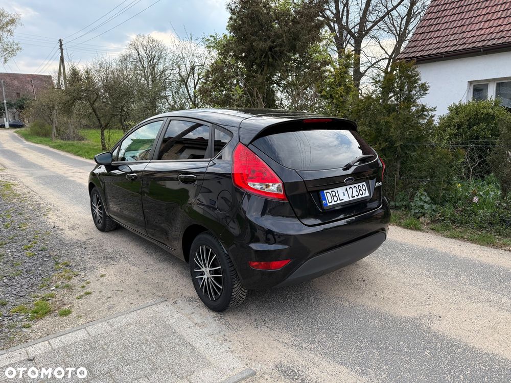 Ford Fiesta 1.25 Ambiente - 3