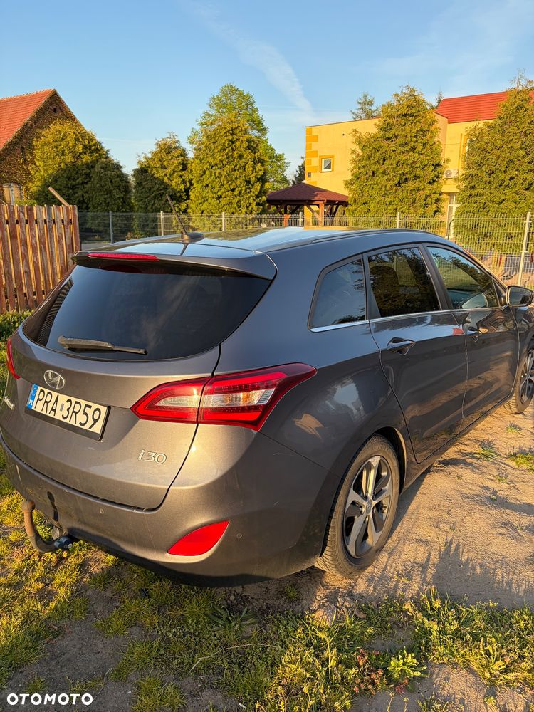 Hyundai i30 1.6 CRDI DCT Passion - 4