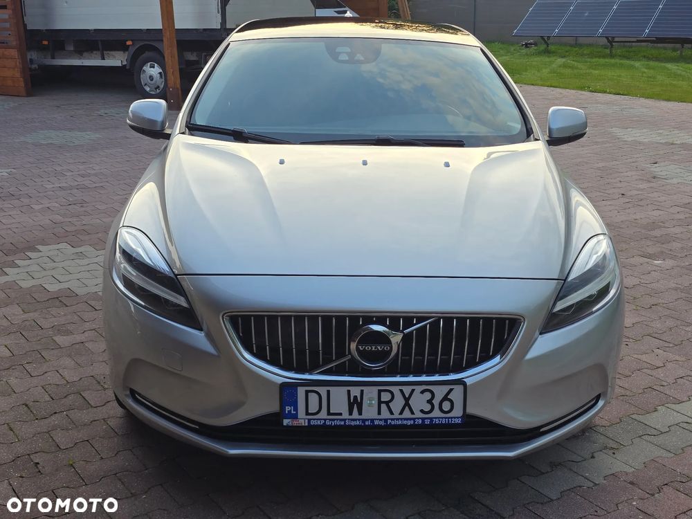Volvo V40 D3 Geartronic Inscription - 19