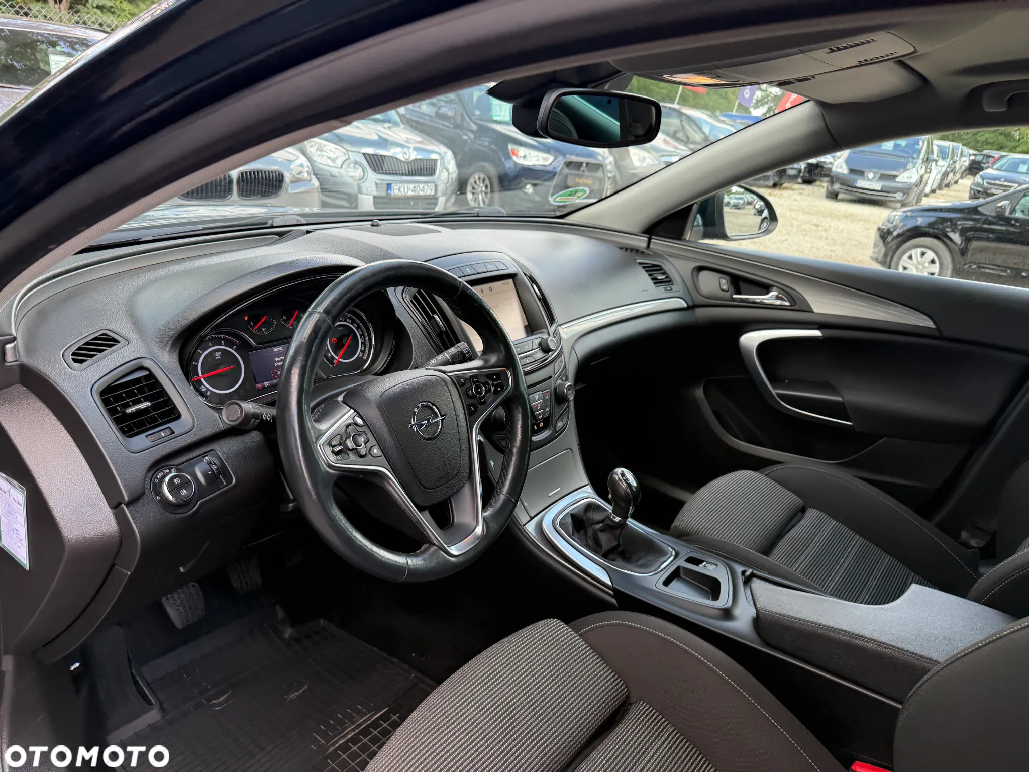 Opel Insignia 2.0 CDTI - 25