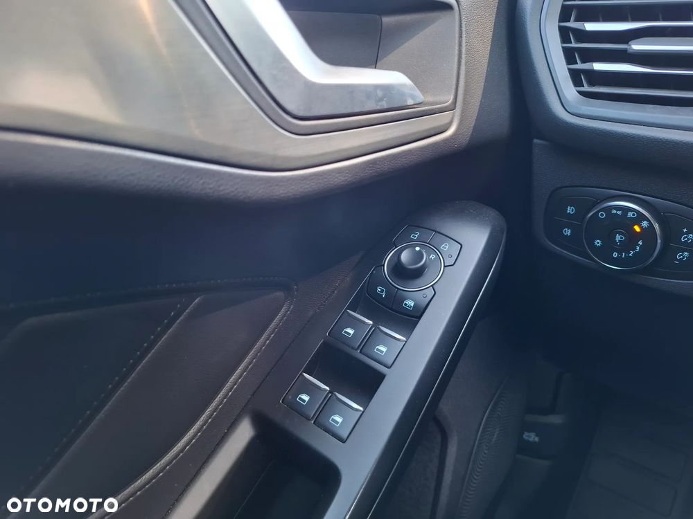 Ford Focus SW - 30