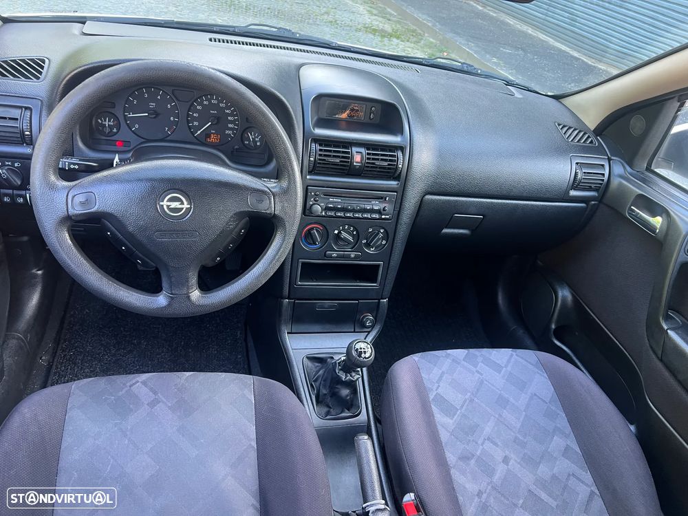 Opel Astra 1.4 Club - 5